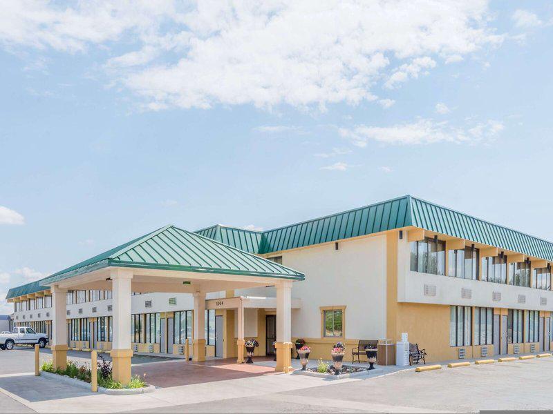 B7568C753FFA007EE2E05E665ABD33E8