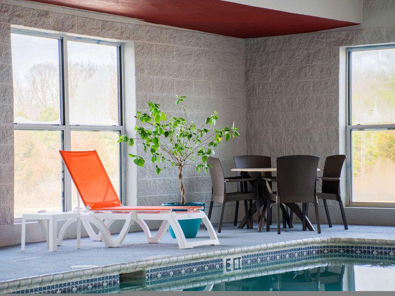 804DB51F7C9DEBAAEF3B9C3A9288197E