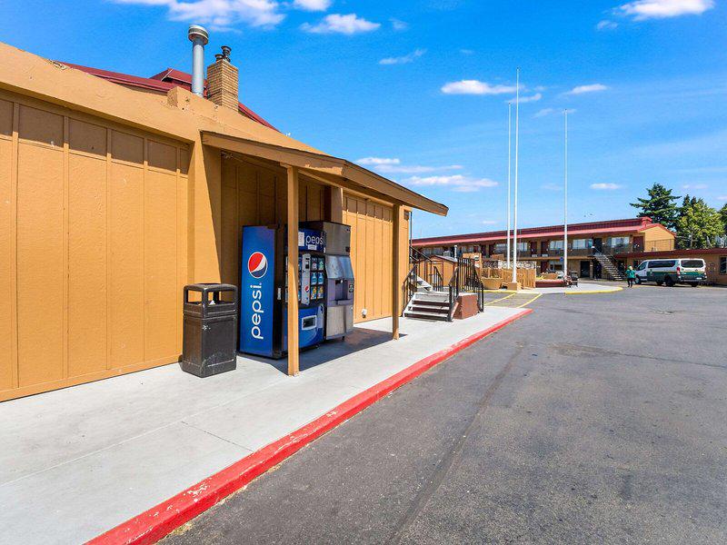 93BC81B926C3A6223AC8D070C4740ABD