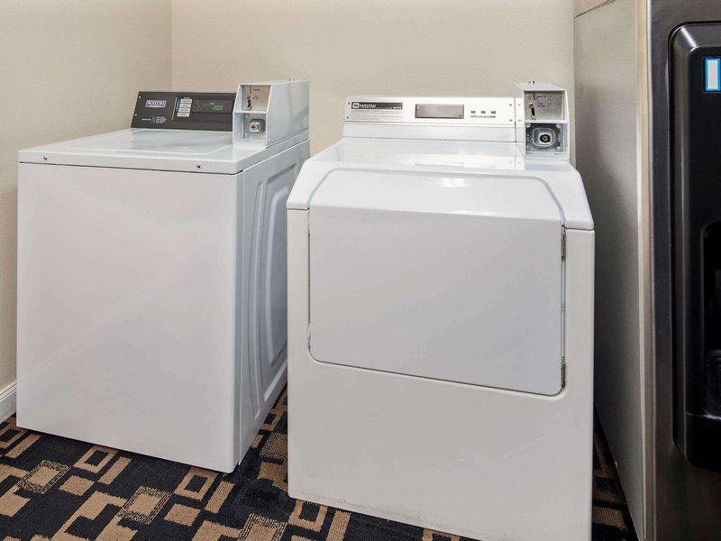 4AAAA982AE96BFA786F84BB1D8DC5B0C