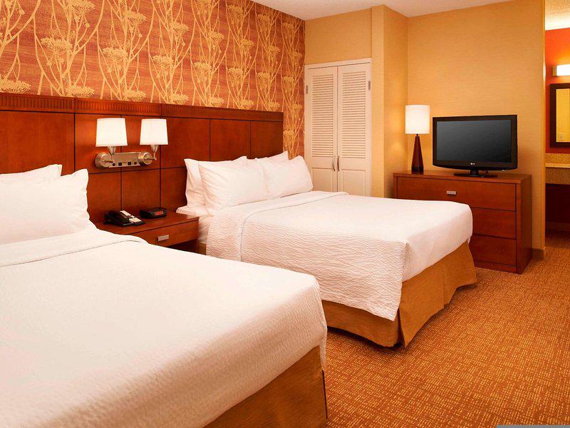 BBFB49D8390E5838F4DAA3F19D9B244E