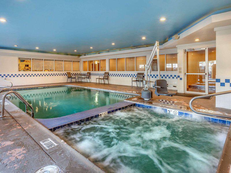 B2A9C2040F16EE855D10E3617794B7AA