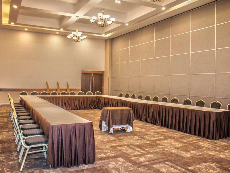 B1A1DF2FE4D1AECA4EDE7762CB9C984B