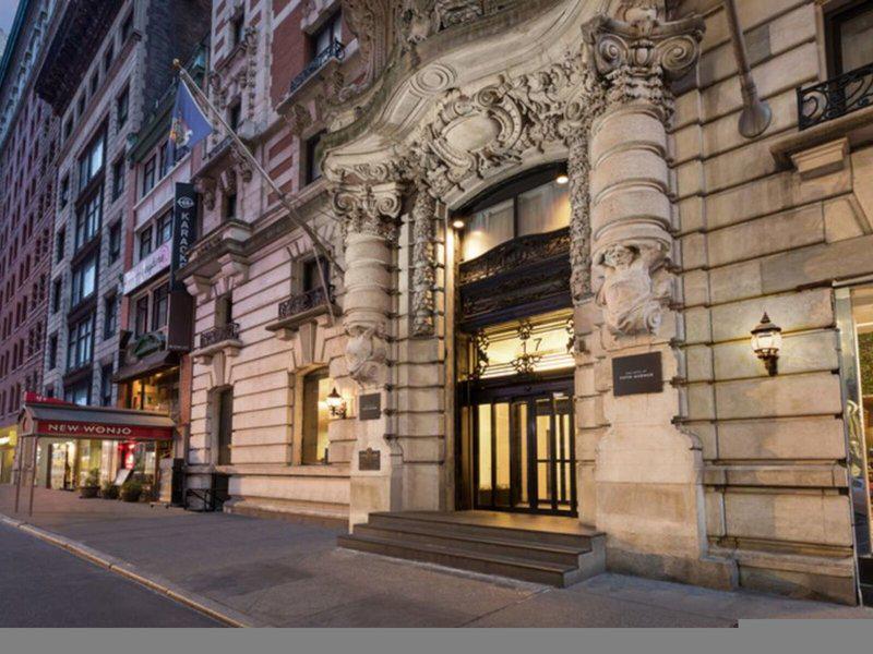 AE02FD5D71A4986D27B3E22A18B4DFAE