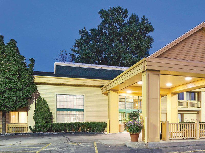 2EE1DC35DA2C035041AF8A8922ED3079