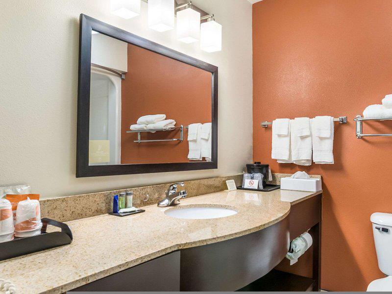 EECA6AA1FFDCEA2A89C1F61B302116DC