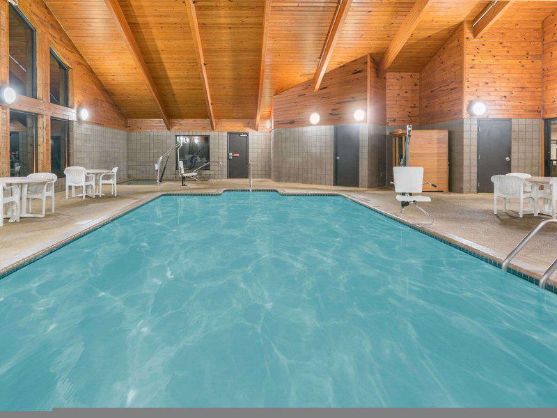 5E22ACD51A7582D70B83EC208DACC379