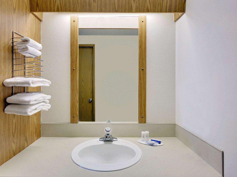 5FA8328141F39D36662E0AB3C8983CD3