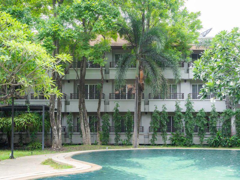 28B09B4CA413D9B626F4F3A232B13E73