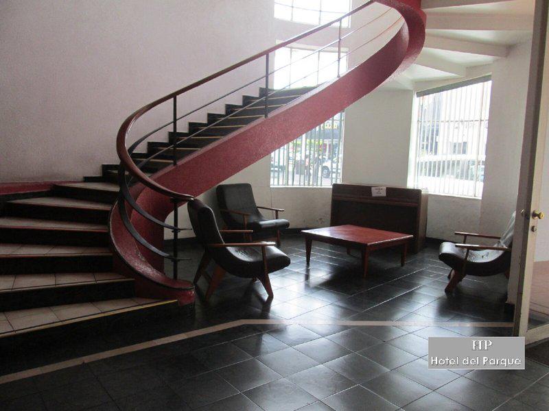 F2A2DF86192AE63C874900A40DFF26F8