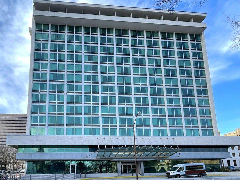 54CFB4860DE0F45945B86C54D7CEB69F