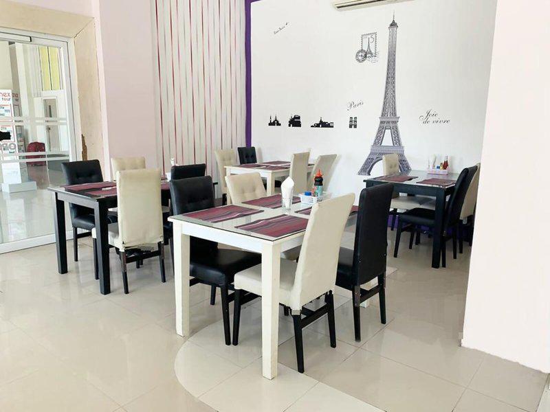 04BC24A2756B547274DFEDB8C70082FF