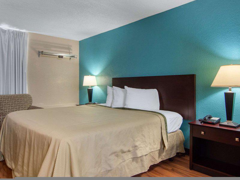 8E9ABAC24939FBD3D3F70BCA48AEF3BA