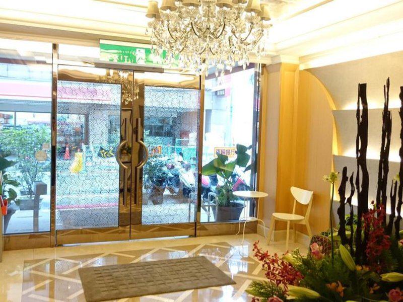 3007EF852285B30C225C30C972210AA7