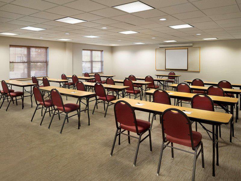 DD4F996BAB994D572C4CDCEC9B9A47B8