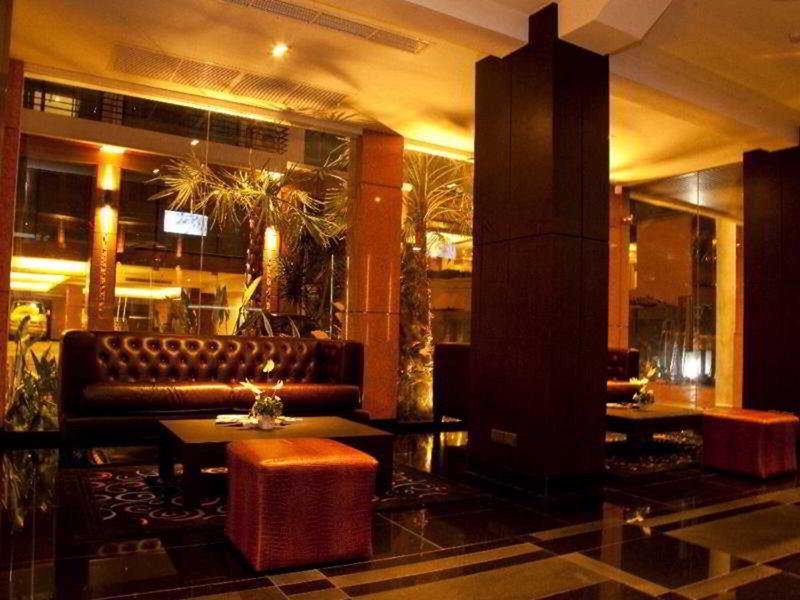 F9F6B7C2D3E6DB6C778A95369699F133