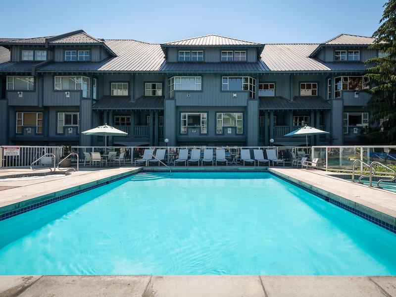 BFAD2299444170596D591F8B920FEB44