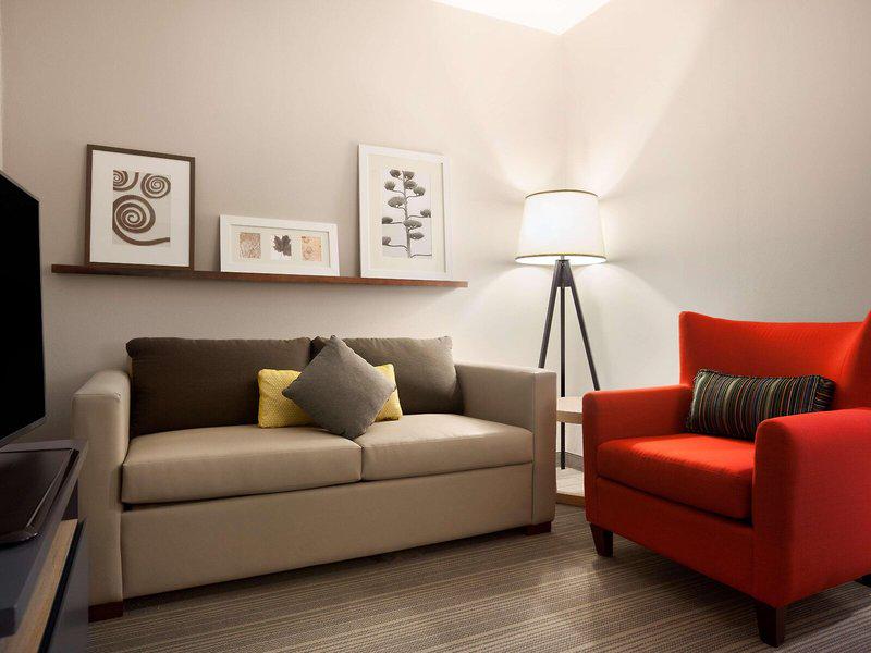 B49FB98DA563C6580303045CDF9B5465