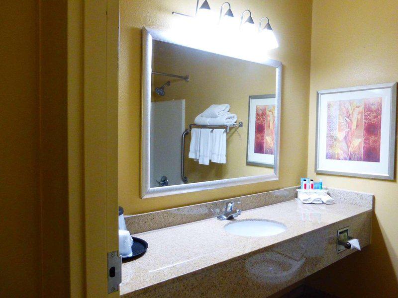 B69E57792E11A04A15DB1B6EE1265ADC