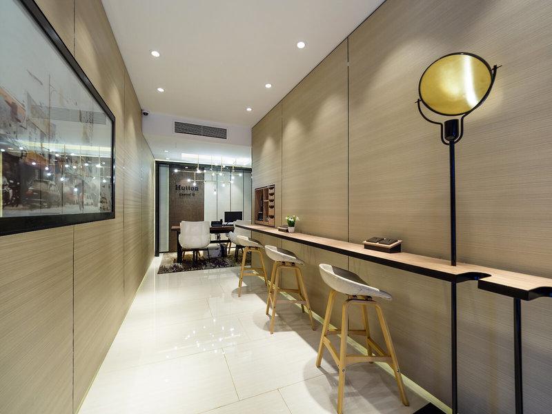 A97CE2019C69D57F37F720A127A8F048