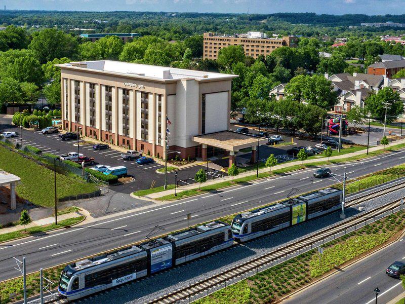 498702A33DFF2AD8F0D3748066F8636F