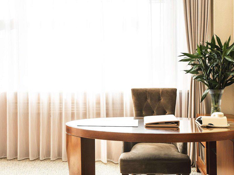 15084B3440EA77EB241829D13E1925C4