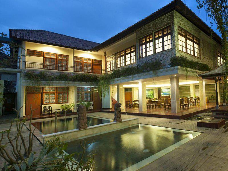 870296331A1514B9F7E3571581F2ECF4