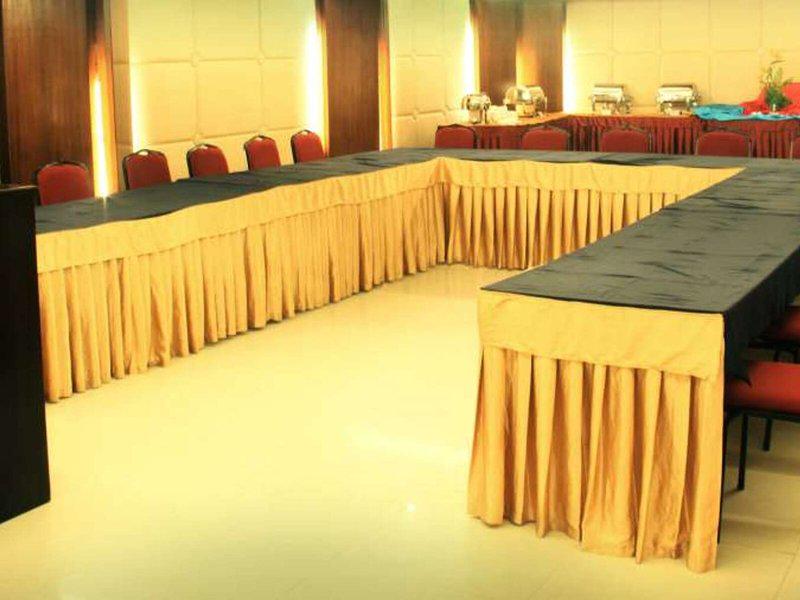 AB0ED8CC9097C7976F6948A127B97403