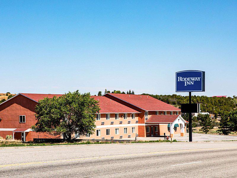 9F5F6585D75ADE9D88C7B1B435C69D71