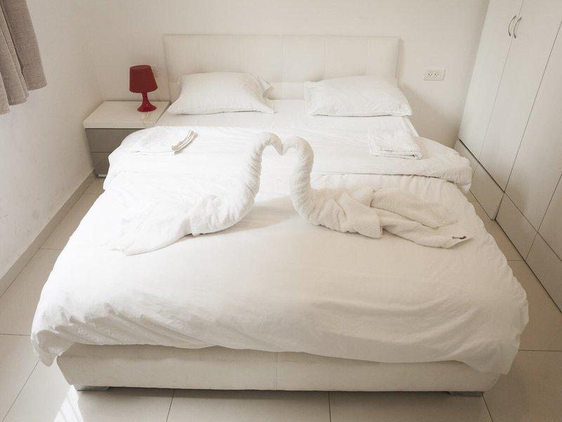 8F8884A1000C68B0E648A39A900340AC