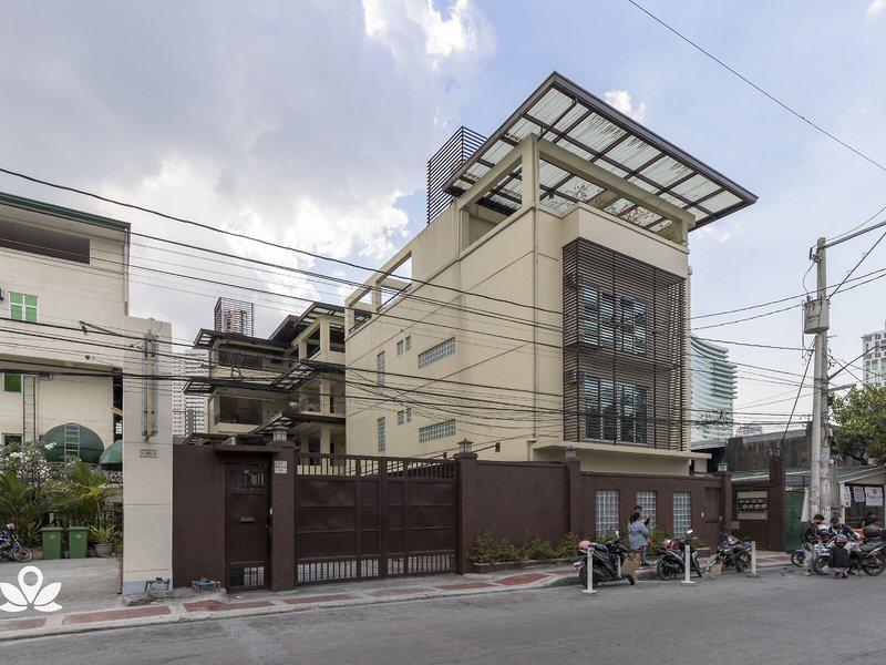 AC22372759F9F23D5C300FB16AC557B6