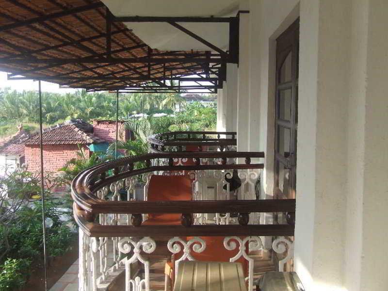 0074F6FEFA77AA8616A1E037FEFC2BC1