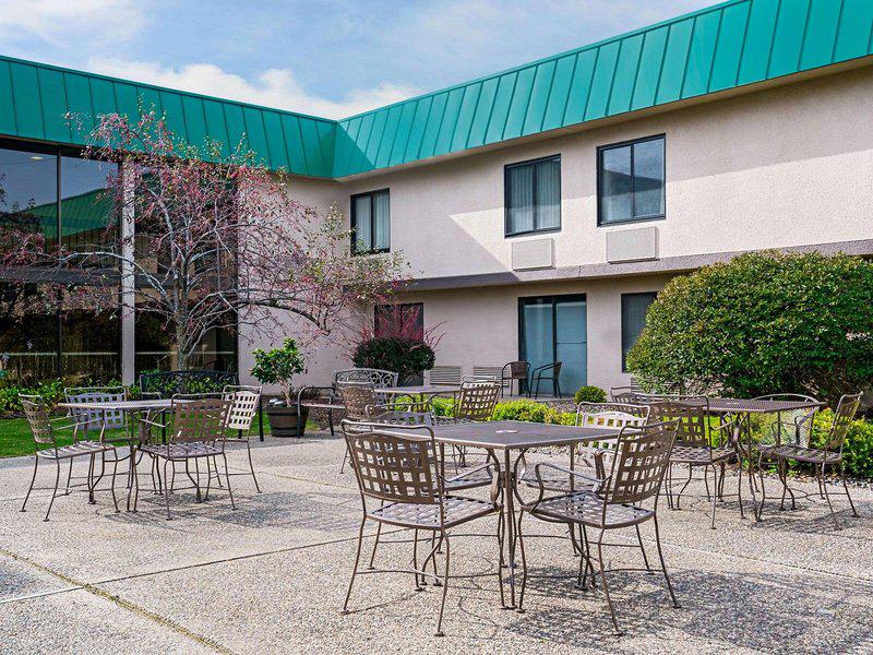 FE35E4D9D1791FC53FD583B5B21F475B