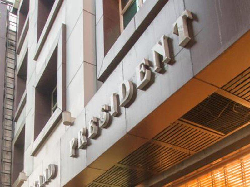 001ABE0C9ECE4CBD68C1DE6117E43B3C