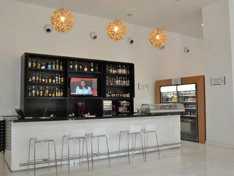 2FDA5903F834F645FBEFF59291699217