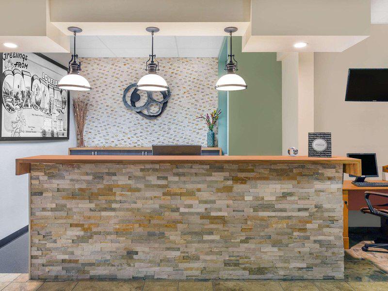 F2037B879ACCC7E192B67A0400BD604C