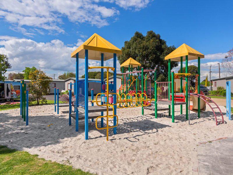 228CC18D3619DC5085865CB9776DEDD1