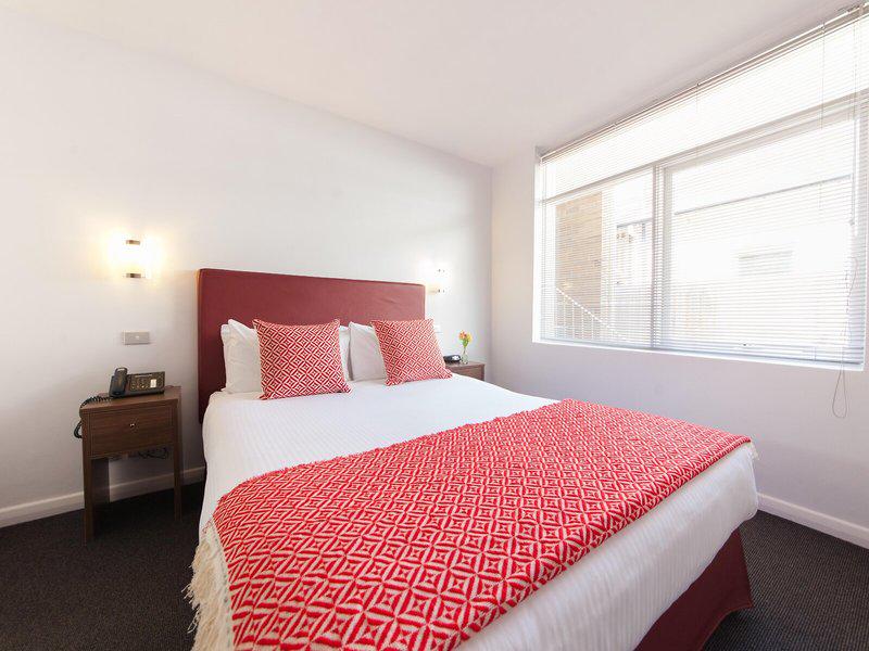 5EEF8F2FD055D3180476E6A7DDACD125