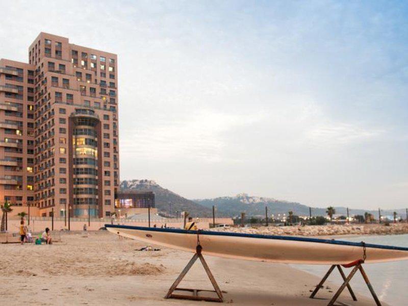 AEA549E5EE70DA28FC27BBD05828BE2B