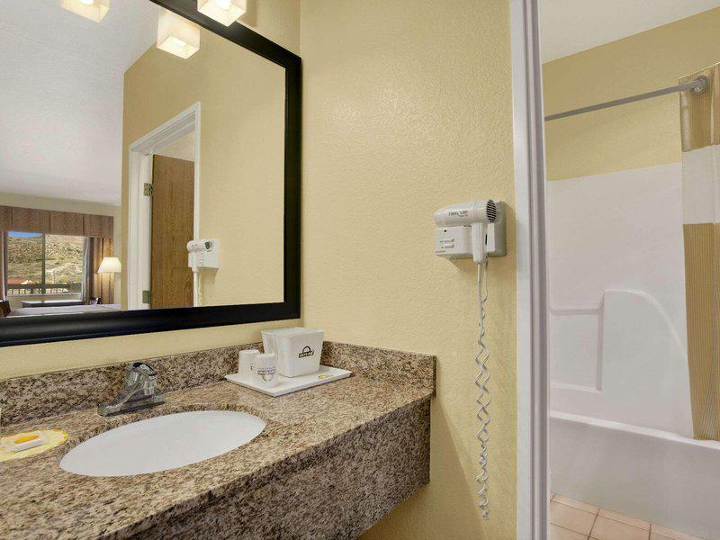 5420CEBD42F178DCA0F7760CC41986B4