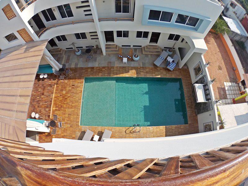 DC1E2791FC1242D6E5DB7CF6EABDD829