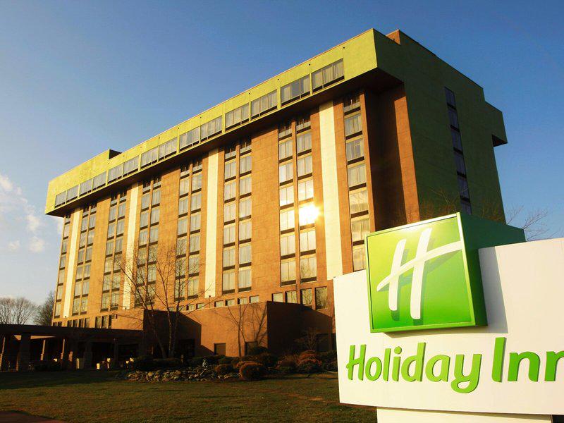 4DCF7D462265EE42814F702A3F644E34