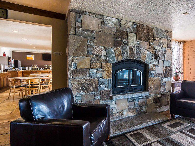 58E688F3AF099C478D1AEFA2423B3424