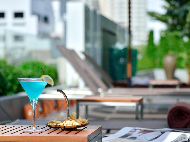 F50073D457F25D94032E918D876FE805