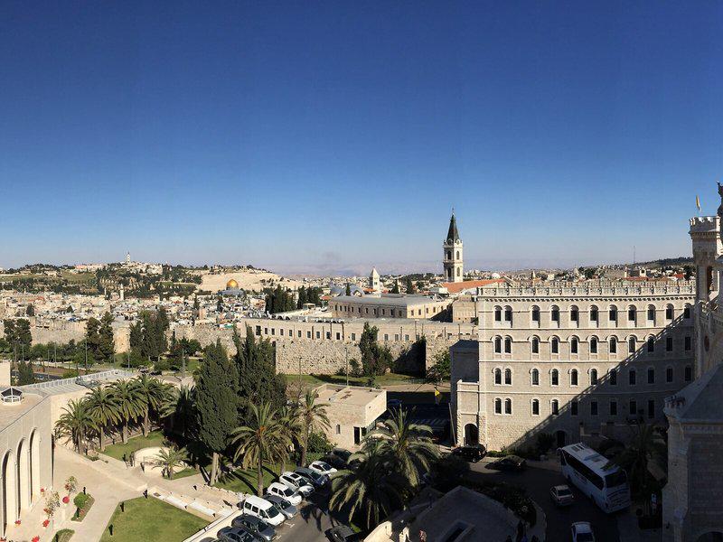 F79E80796FC9DE3F9E0DBAE760D69A04