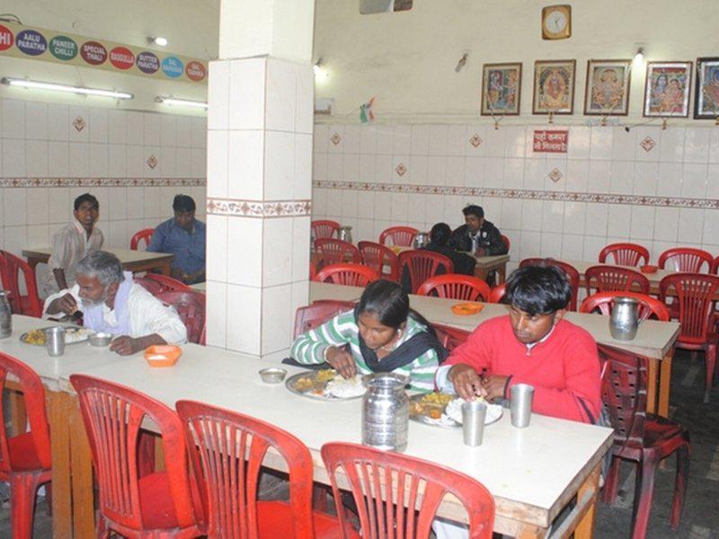 26979523D6B8A4C4F6B404145C629A36