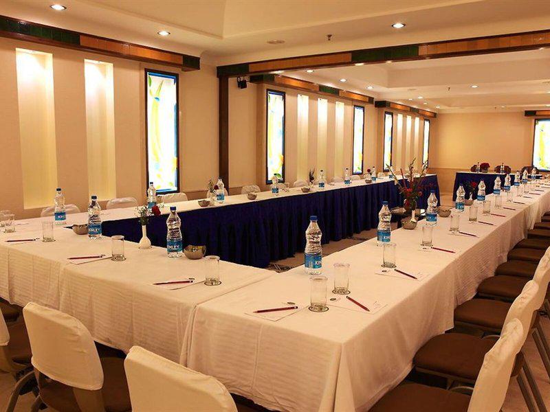 BDF0314441C96B0A4A8DF961DA7011F7