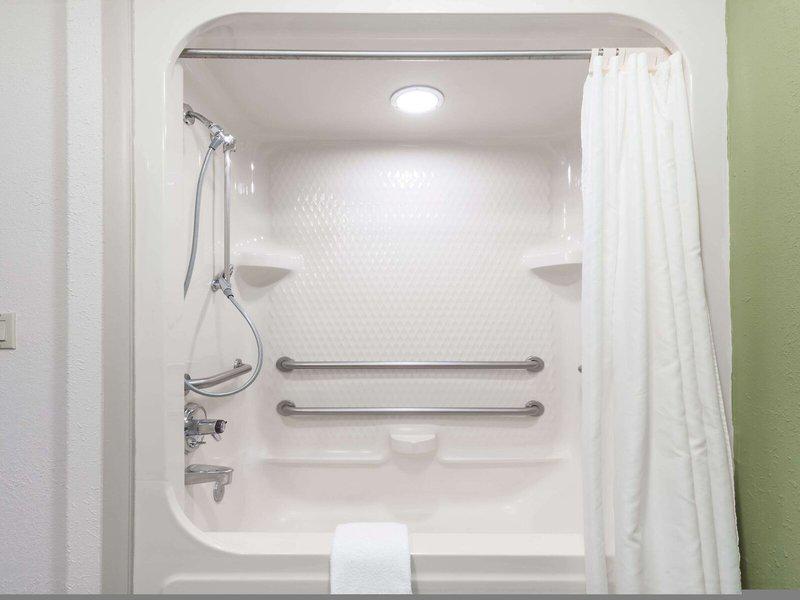 B49B40903FCE9A5C5D6A61E7E305E923