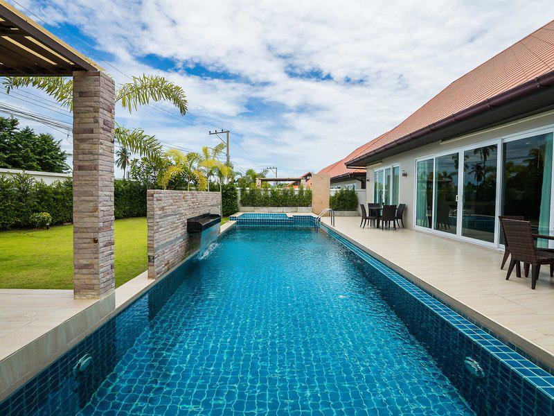 D221D00BC85AD7E9ECBBB630F2DD0177