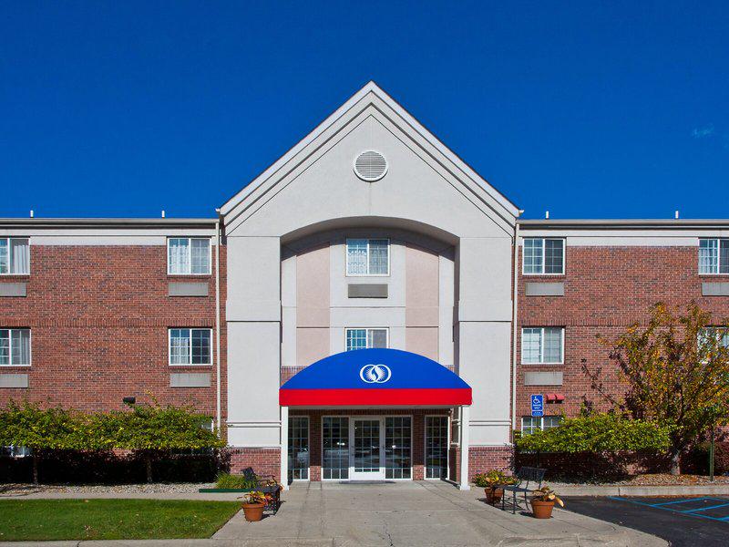 849F000E3E00F0702FB89DBFF27E1B66